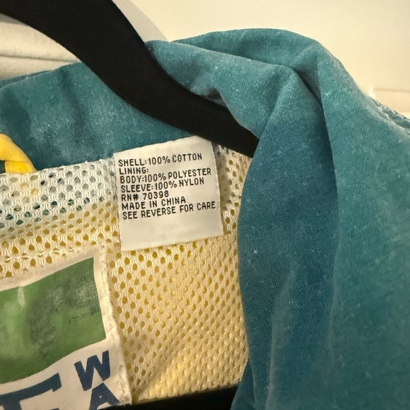 Women's Yellow Raincoat with Hood - Picture 8 of 8